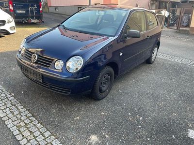 Gebraucht VW Polo Basis 64 PS (47 kW) 2004 Blau Kleinwagen
