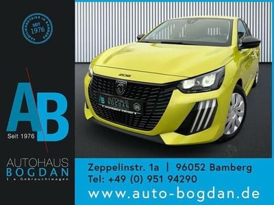 Agueda gelb (metallic) Gebraucht 2024 Peugeot 208 Active Kleinwagen | 16.370 € (Guter Preis)
