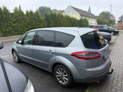 Gebraucht Ford S-MAX S 163 PS (119 kW) 2014 Silber Van / Kleinbus
