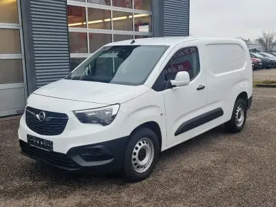 Occasion Opel Combo Edition 102 ch (75 kW) 2022 Blanc Monospace