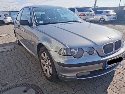 Gebraucht BMW 318 116 PS (85 kW) 2003 Silber Limousine