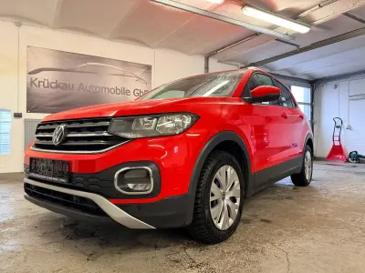 Używany VW T-Cross 116 KM (85 kW) 2020 Czerwony SUV