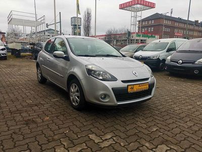 Gebraucht Renault Clio II Dynamique 101 PS (74 kW) 2009 Grau Limousine