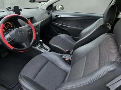 Gebraucht Opel Astra GTC 125 PS (91 kW) 2005 Grau Kleinwagen