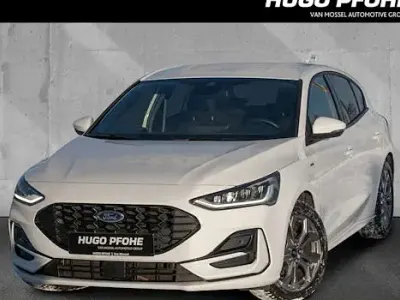 Gebraucht Ford Focus ST-Line 125 PS (91 kW) 2022 Weiß Limousine