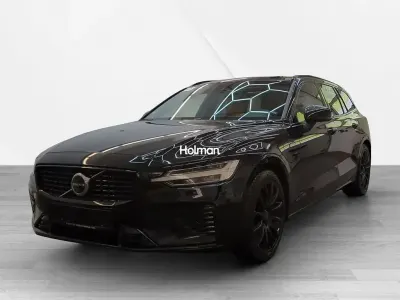 Gebraucht Volvo V60 Plus 349 PS (256 kW) 2024 Schwarz Kombi