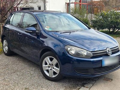 Usata VW Golf VI 102 CV (75 kW) 2009 Blu Utilitaria