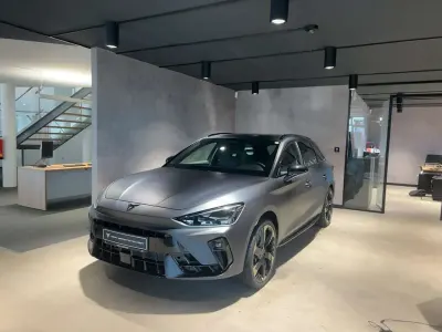 Neu Cupra Leon VZ 333 PS (244 kW) 2026 Magnetic tech mattgrau Kombi