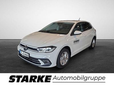 Gebraucht VW Polo Style 95 PS (69 kW) 2025 Grau Limousine
