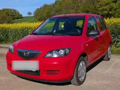 Usata Mazda 2 75 CV (55 kW) 2006 Rosso Utilitaria