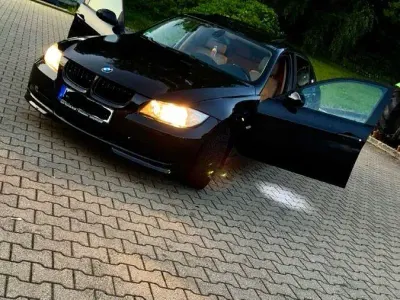 Gebraucht BMW 320 150 PS (110 kW) 2007 Schwarz Limousine