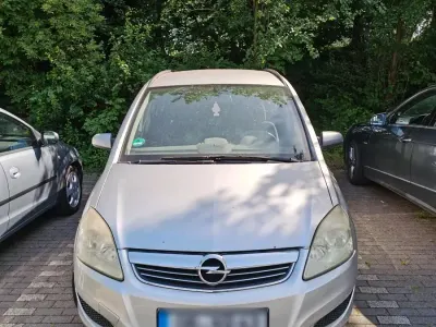 Gebraucht Opel Zafira 122 PS (89 kW) 2009 Grau Van / Kleinbus