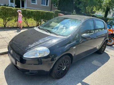 Gebraucht Fiat Punto Emotion 95 PS (69 kW) 2009 Schwarz Kleinwagen