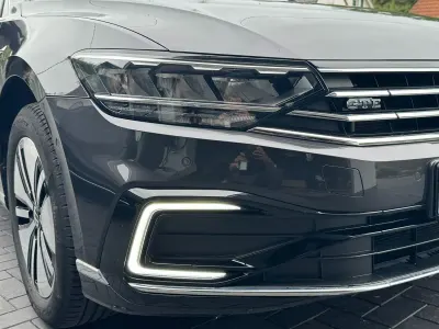 Gebraucht VW Passat GTE 218 PS (160 kW) 2020 Grau Kombi