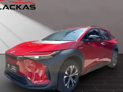 Gebraucht Toyota bZ4X Basis 150 kW (204 PS) 2023 Rot SUV