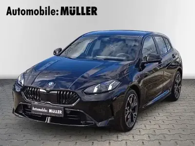 Gebraucht BMW 120 M Sport 163 PS (119 kW) 2025 Black sapphire metallic Kleinwagen