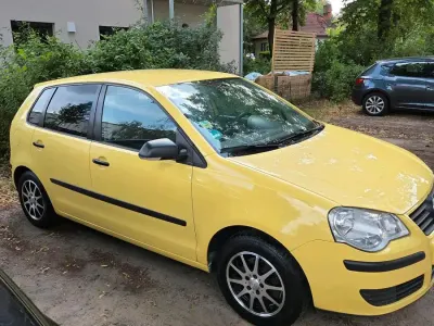 Gebraucht VW Polo 56 PS (41 kW) 2006 Gelb Kleinwagen