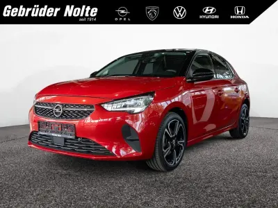 Gebraucht Opel Corsa Elegance 101 PS (74 kW) 2023 Rot / chilirot Kleinwagen