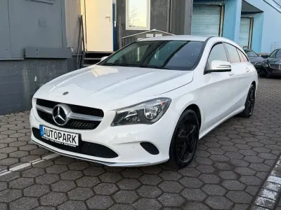 Gebraucht Mercedes CLA180 Shooting Brake Edition 109 PS (80 kW) 2018 Weiß Kombi