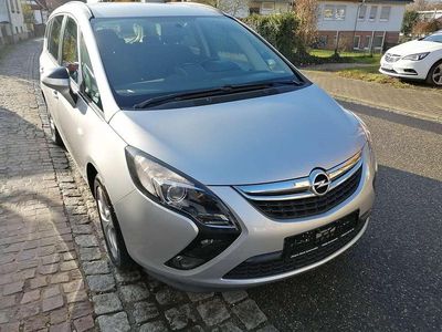 Argon silber/ice silver (m2) Gebraucht 2014 Opel Zafira Tourer Edition Van / Kleinbus | 9.900 € (Fairer Preis)
