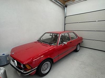 Gebraucht BMW 318 Basis 98 PS (72 kW) 1976 Rot Limousine