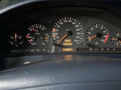 Gebraucht Mercedes S320 231 PS (169 kW) 1991 Weiß Limousine