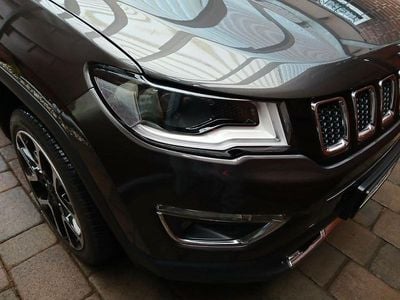 Gebraucht Jeep Compass Limited 170 PS (125 kW) 2020 Grau SUV