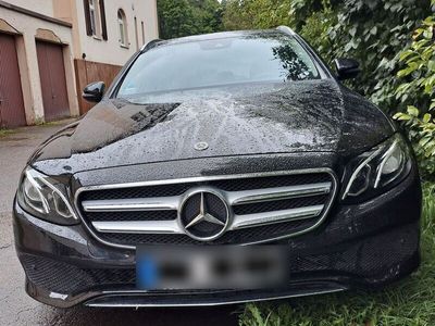 Mercedes E220