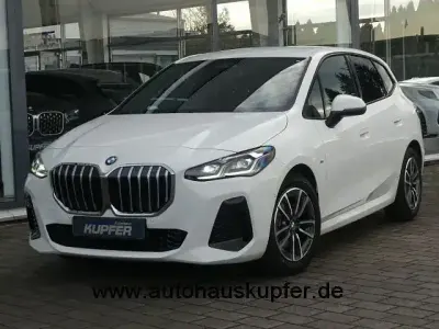 Brugt BMW 220 Active Tourer Performance 150 HK (110 kW) 2025 Hvid MPV