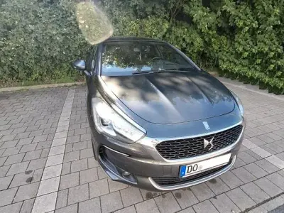 Gebraucht DS Automobiles DS5 181 PS (133 kW) 2016 Grau Kleinwagen
