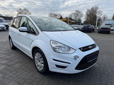 Weiß Gebraucht 2014 Ford S-MAX Trend Van / Kleinbus | 8.490 € (Guter Preis)