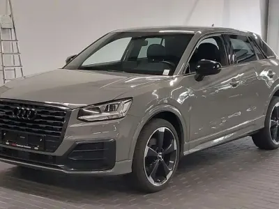Gebraucht Audi Q2 S-Line 150 PS (110 kW) 2018 Quantumgrau SUV