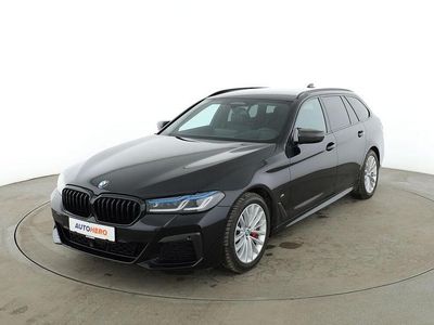Gebraucht BMW 520 M Sport 190 PS (139 kW) 2022 Schwarz Kombi