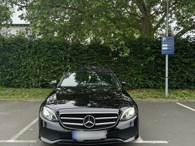 Mercedes E220