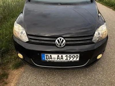 Gebraucht VW Golf Plus Life 105 PS (77 kW) 2013 Schwarz Van / Kleinbus