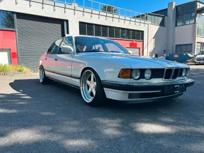 Second-hand BMW 730 188 CP (138 kW) 1988 Alb Berlinǎ