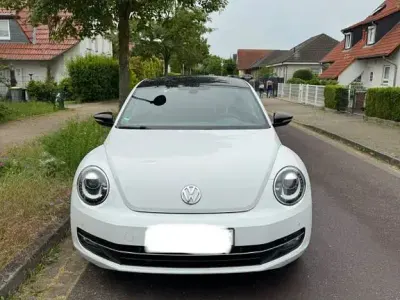 Gebraucht VW Beetle CLUB 110 PS (80 kW) 2015 Weiß Kleinwagen