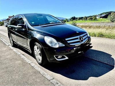 Mercedes R320