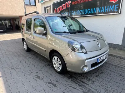Gebraucht Renault Kangoo Luxe 109 PS (80 kW) 2012 Beige Van / Kleinbus