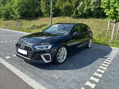 Gebraucht Audi A4 Sport 204 PS (150 kW) 2024 Schwarz Kombi