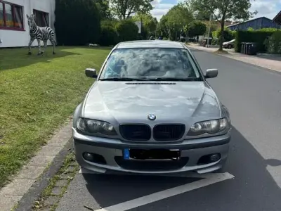 Gebraucht BMW 318 143 PS (105 kW) 2004 Grau Limousine