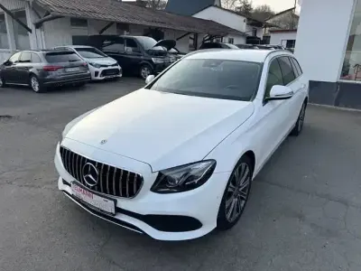 Brugt Mercedes E200