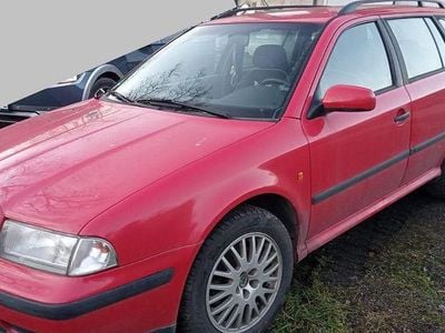 Gebraucht Skoda Octavia 116 PS (85 kW) 2000 Rot Kombi