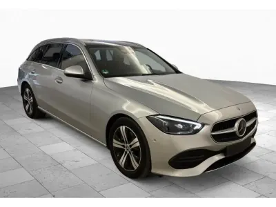 Gebraucht Mercedes 220 220 PS (161 kW) 2023 Hightech silber (metallic) Kombi