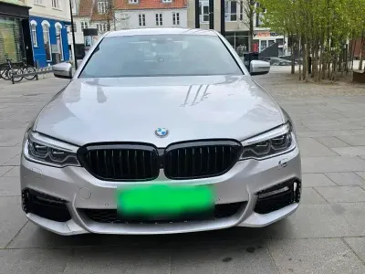 Usata BMW 530e M Sport 2020 Argento Berlina