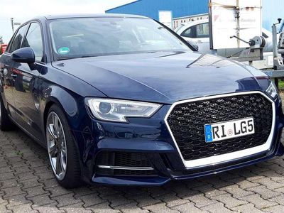 Gebraucht Audi A3 Sport 150 PS (110 kW) 2018 Cosmos blue, metallic Limousine