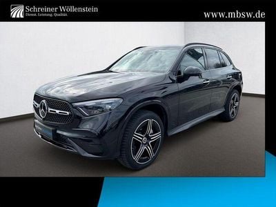 Gebraucht Mercedes GLC300e AMG 333 PS (244 kW) 2023 Metalliclack obsidianschwarz SUV