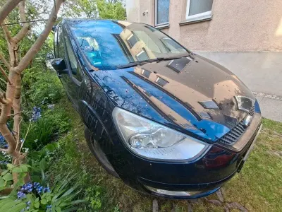 Gebraucht Ford Galaxy Trend 140 PS (102 kW) 2009 Schwarz Van / Kleinbus