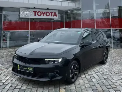 Używany Opel Astra 131 KM (96 kW) 2025 Czarny Kombi