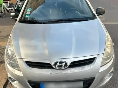 Gebraucht Hyundai i20 2009 Grau Kleinwagen
